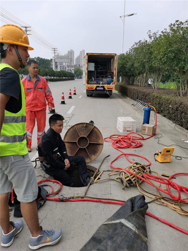 余庆翻衬法管道修复技术主要工序