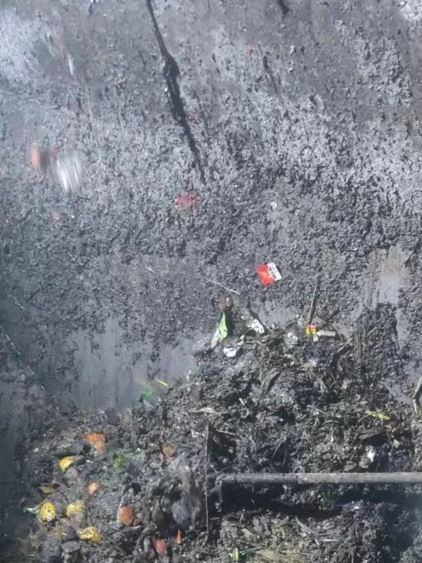 余庆污水池清理